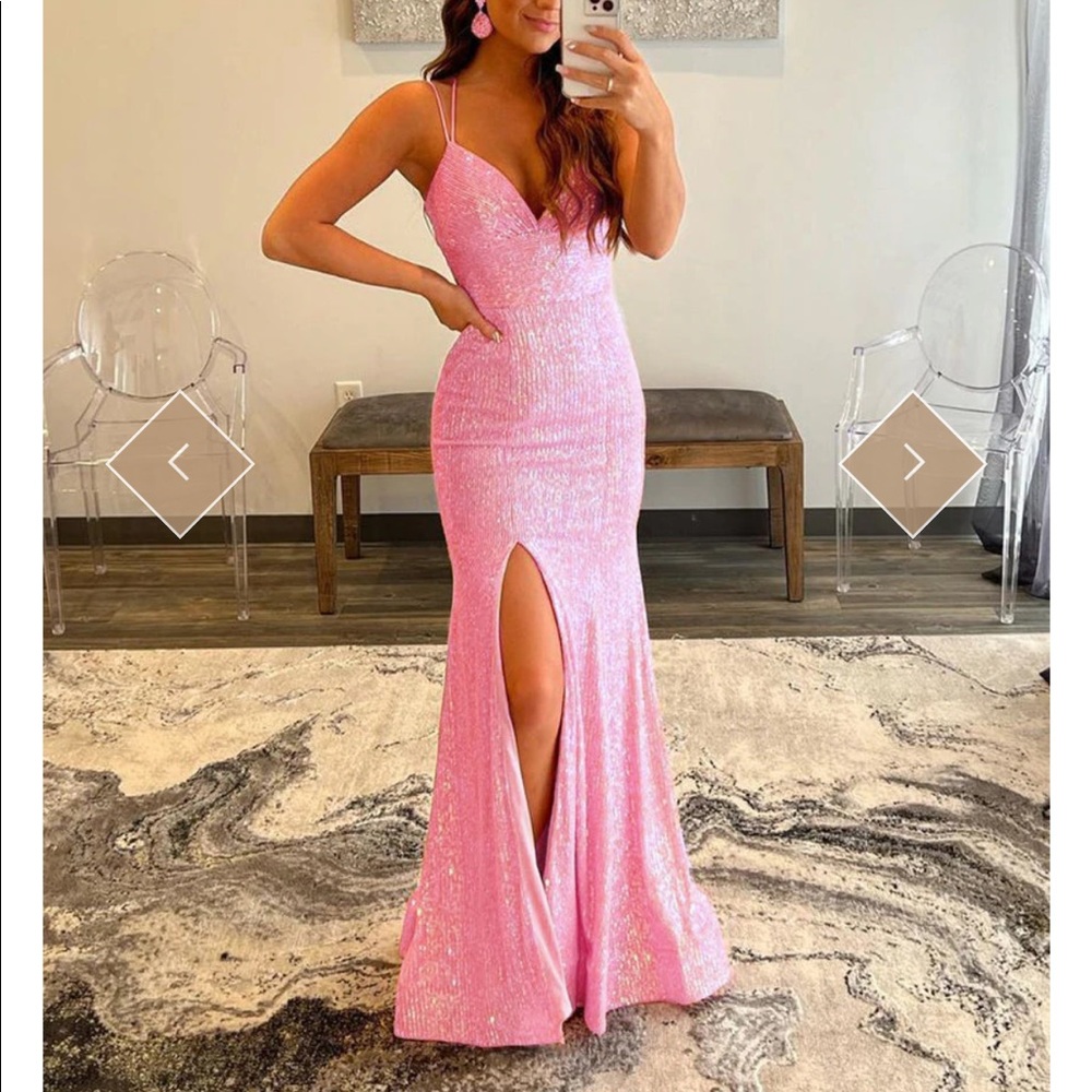 BerlinNova Prom Dress